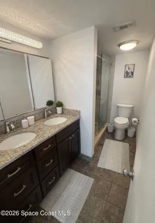 $2,300 | 3901 Dixie Highway Northeast, Unit 201, Palm Bay, FL 32905