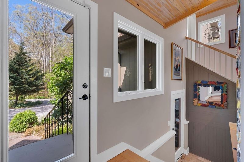 1702 Ridge Cliff Drive Monteagle, TN 37356 - Photo 4 of 54 Gallery Image 4