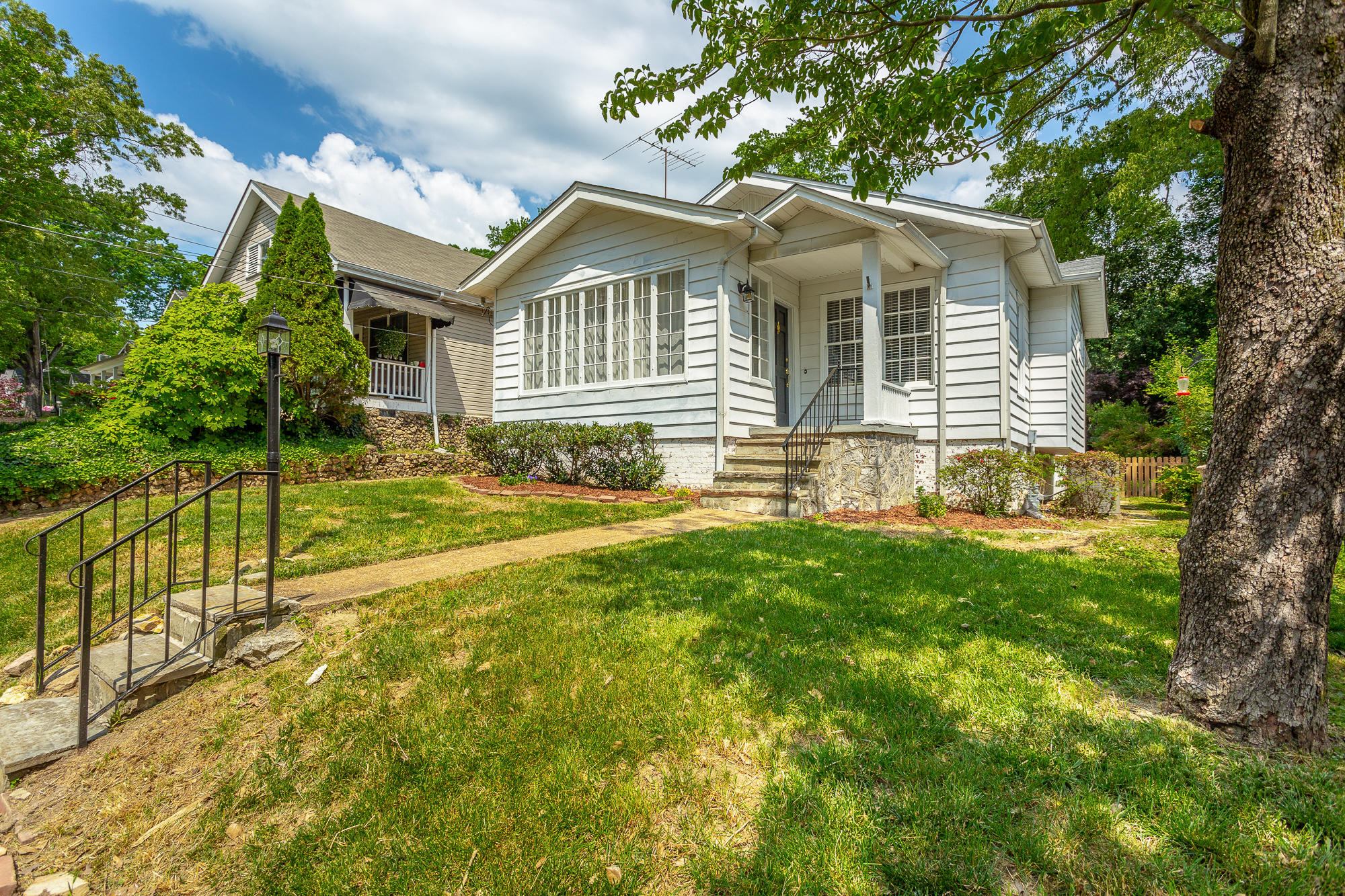 803 Young Avenue Chattanooga, TN 37405 - Photo 2 of 30 803 Young Ave. HD-21