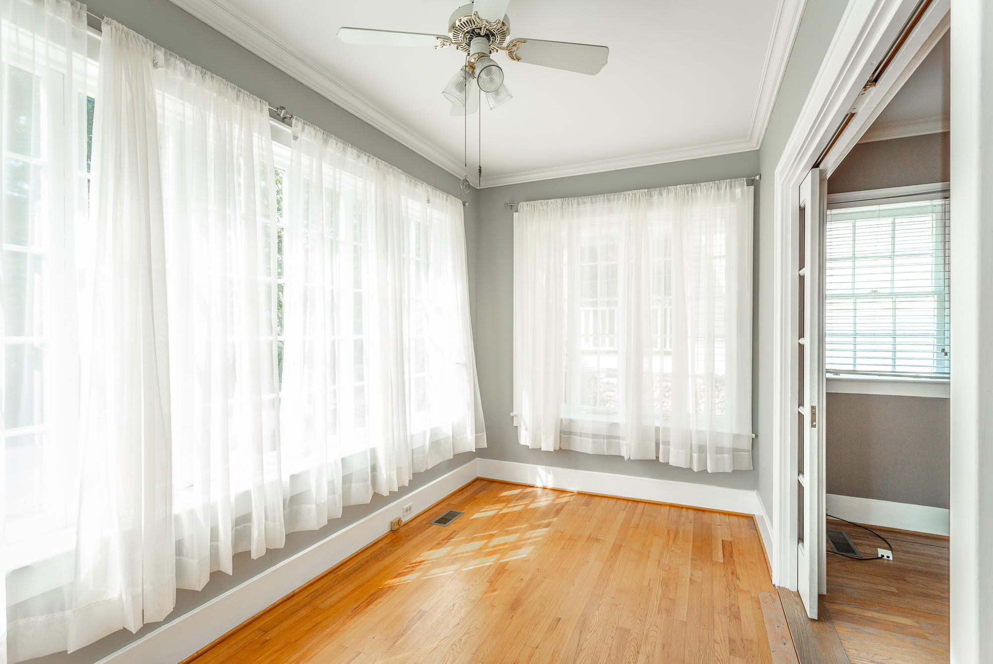 803 Young Avenue Chattanooga, TN 37405 - Photo 4 of 30 803 Young Ave. HD-1