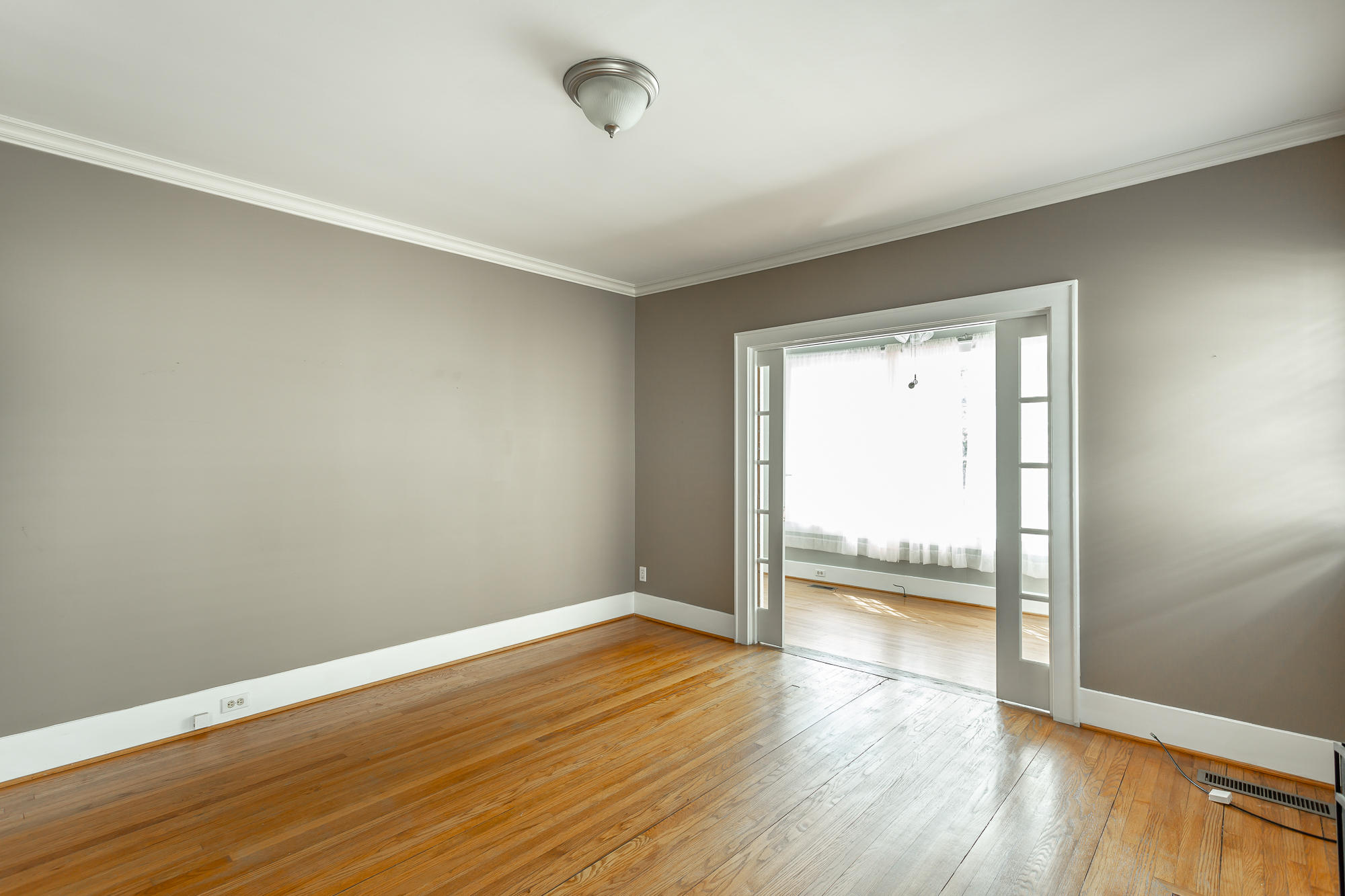 803 Young Avenue Chattanooga, TN 37405 - Photo 6 of 30 803 Young Ave. HD-34