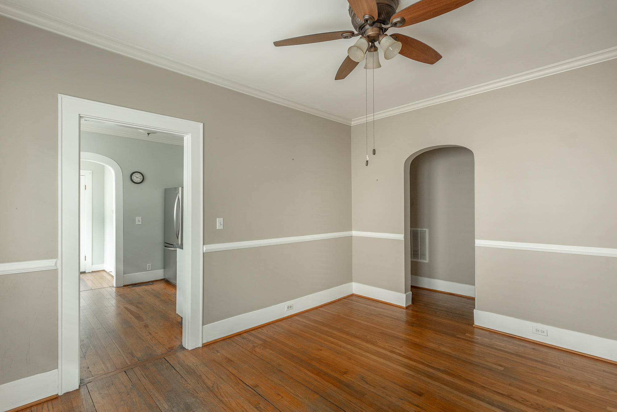 803 Young Avenue Chattanooga, TN 37405 - Photo 7 of 30 803 Young Ave. HD-35