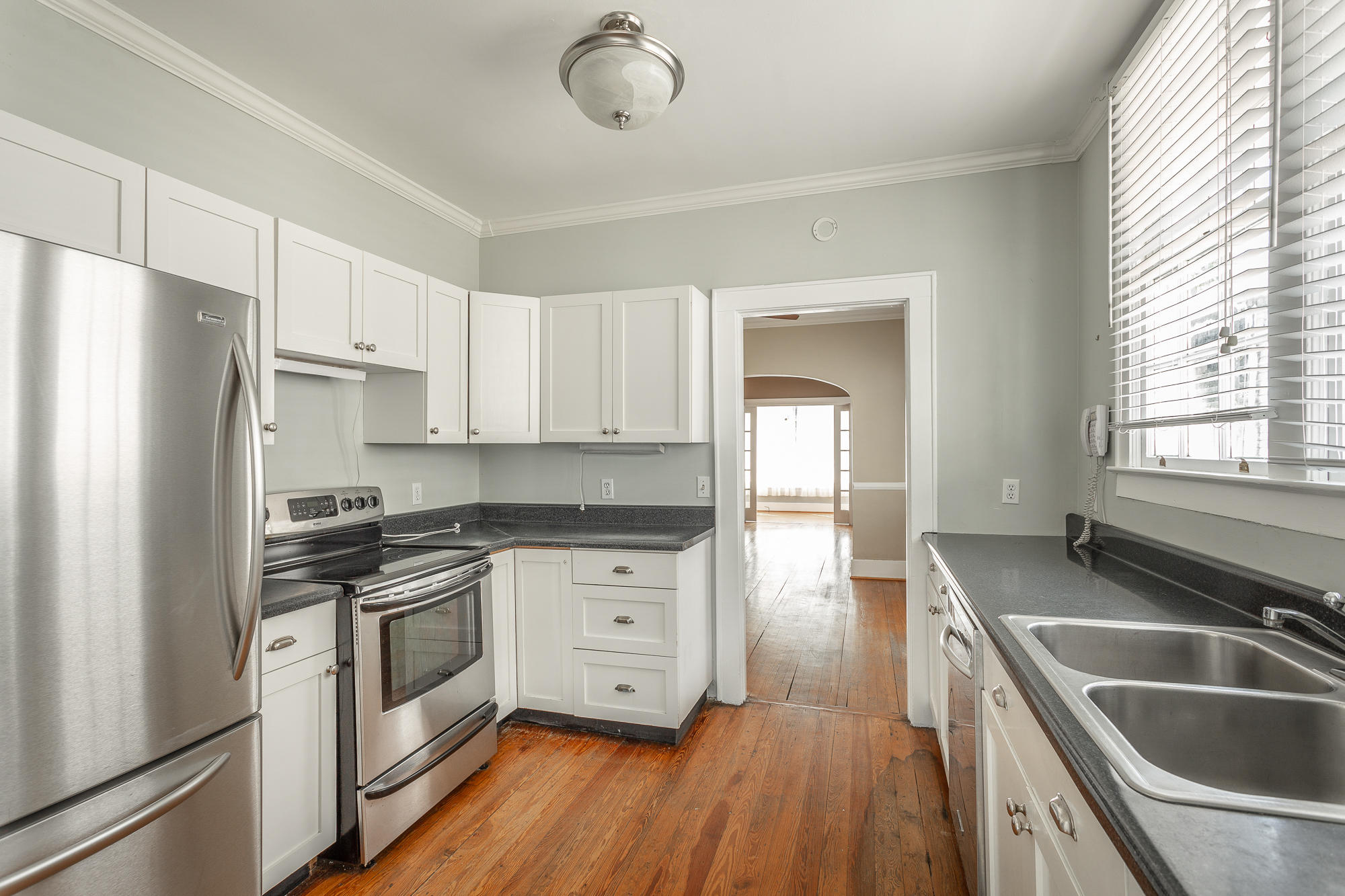 803 Young Avenue Chattanooga, TN 37405 - Photo 8 of 30 803 Young Ave. HD-39