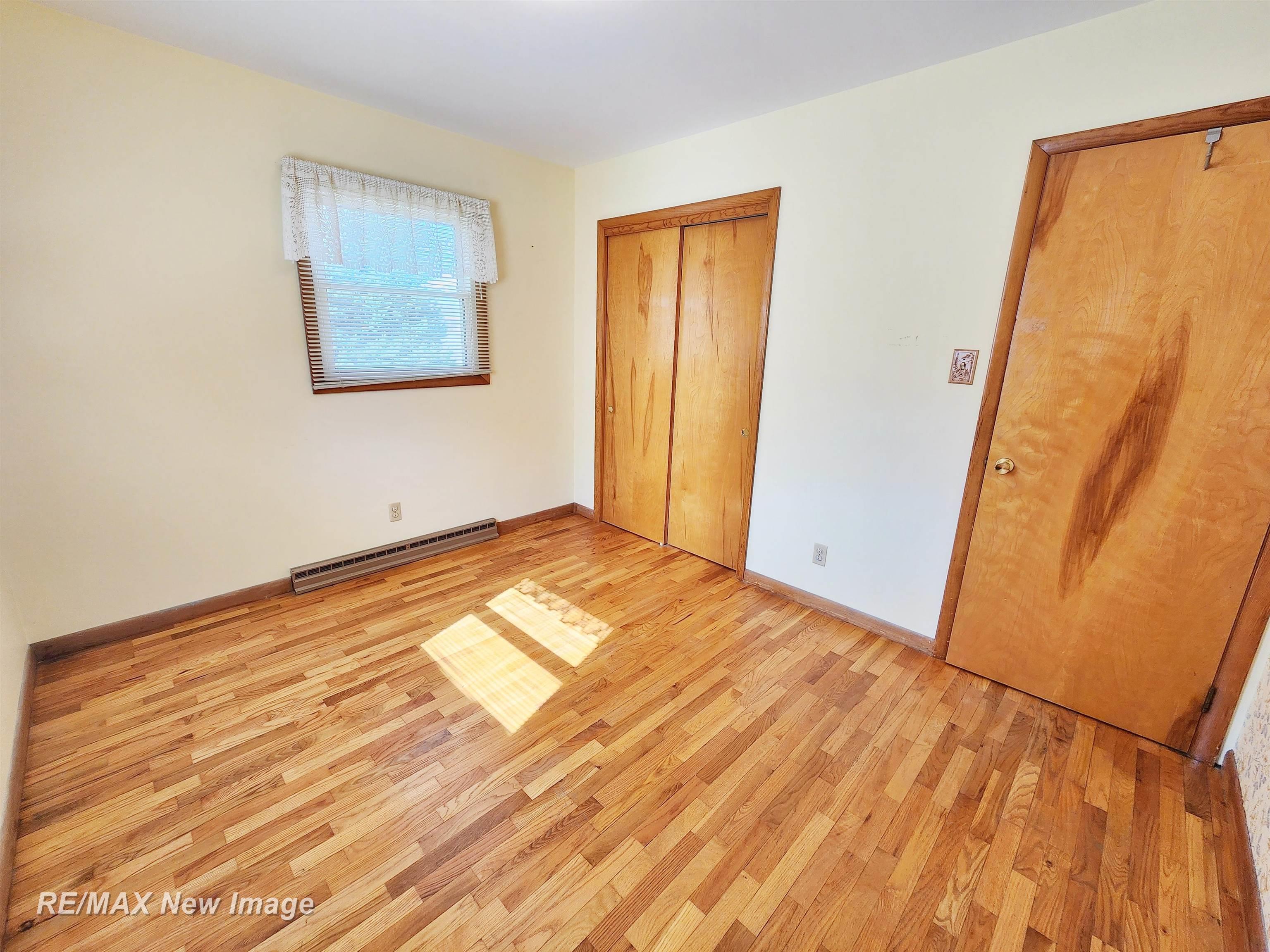 1140 South Miller Road Saginaw, MI 48609 - Photo 25 of 54 50168693-32cafa34-c7d9-4eca-a35f-f3a1bf3047ef.JPG