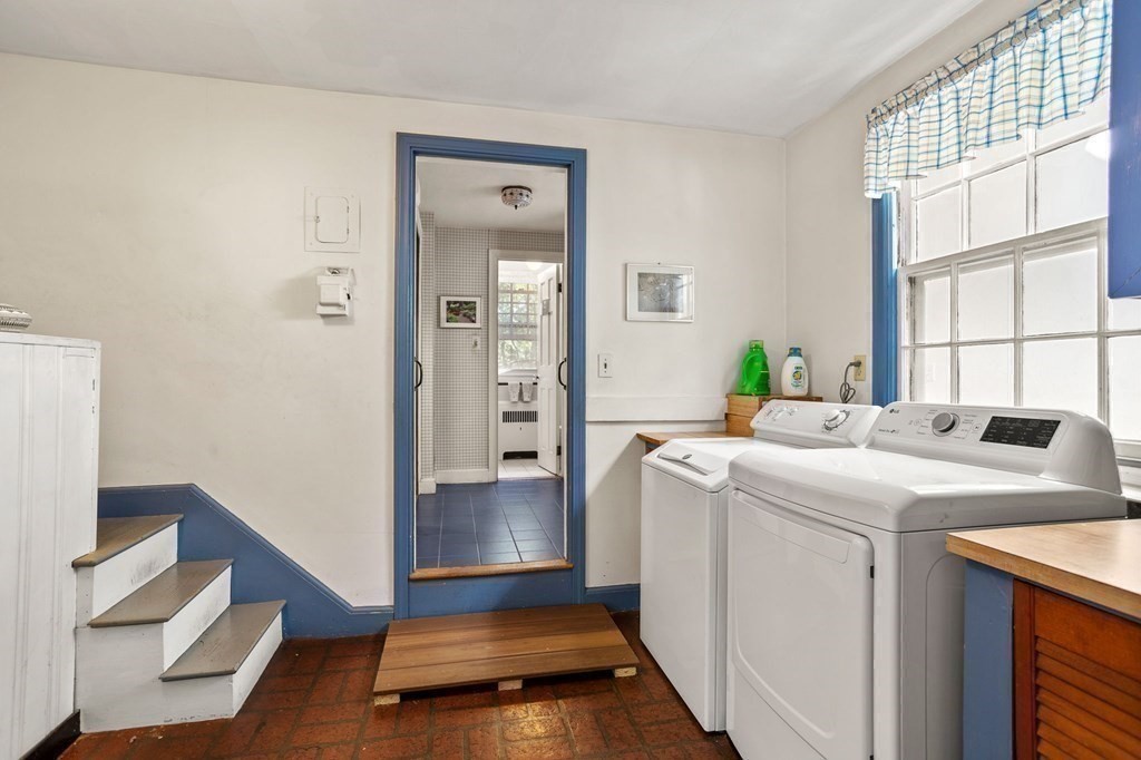 14 Rainbow Road Marblehead, MA 01945 - Photo 32 of 41