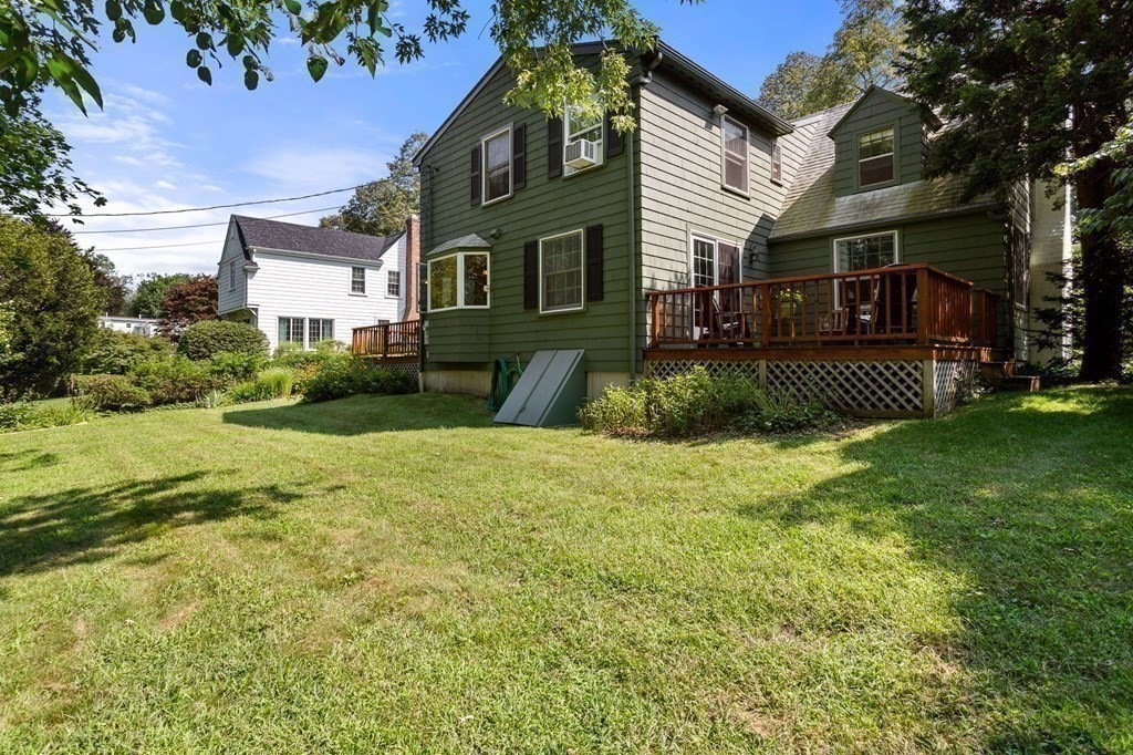 14 Rainbow Road Marblehead, MA 01945 - Photo 8 of 41 a front view of a house with garden