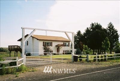 1370 West Cunningham Road Othello, WA 99344 - Photo 1 of 1