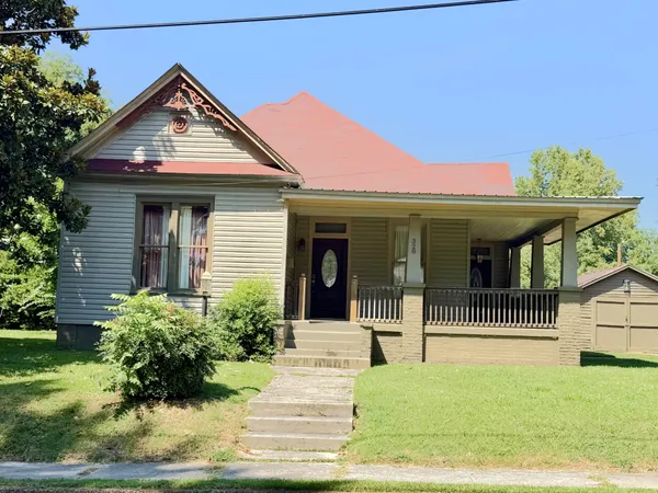 $157,999 | 328 Head Street, Paris, TN 38242