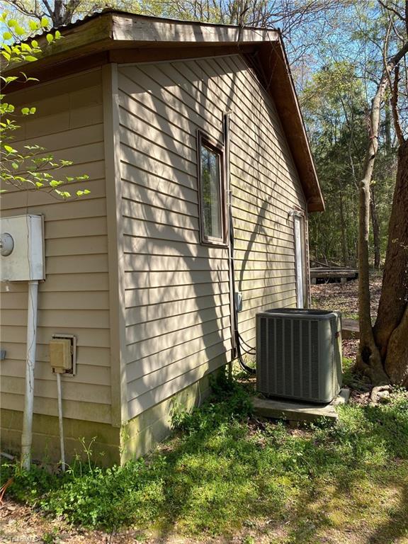 3035 Silk Hope Gum Spring Road Pittsboro, NC 27312 - Photo 8 of 17 Gallery Image 8