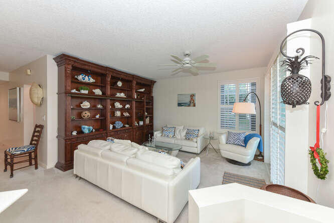 602 Mainsail Circle Jupiter, FL 33477 - Photo 7 of 39 602 Mainsail Cir Jupiter FL-small-018-02