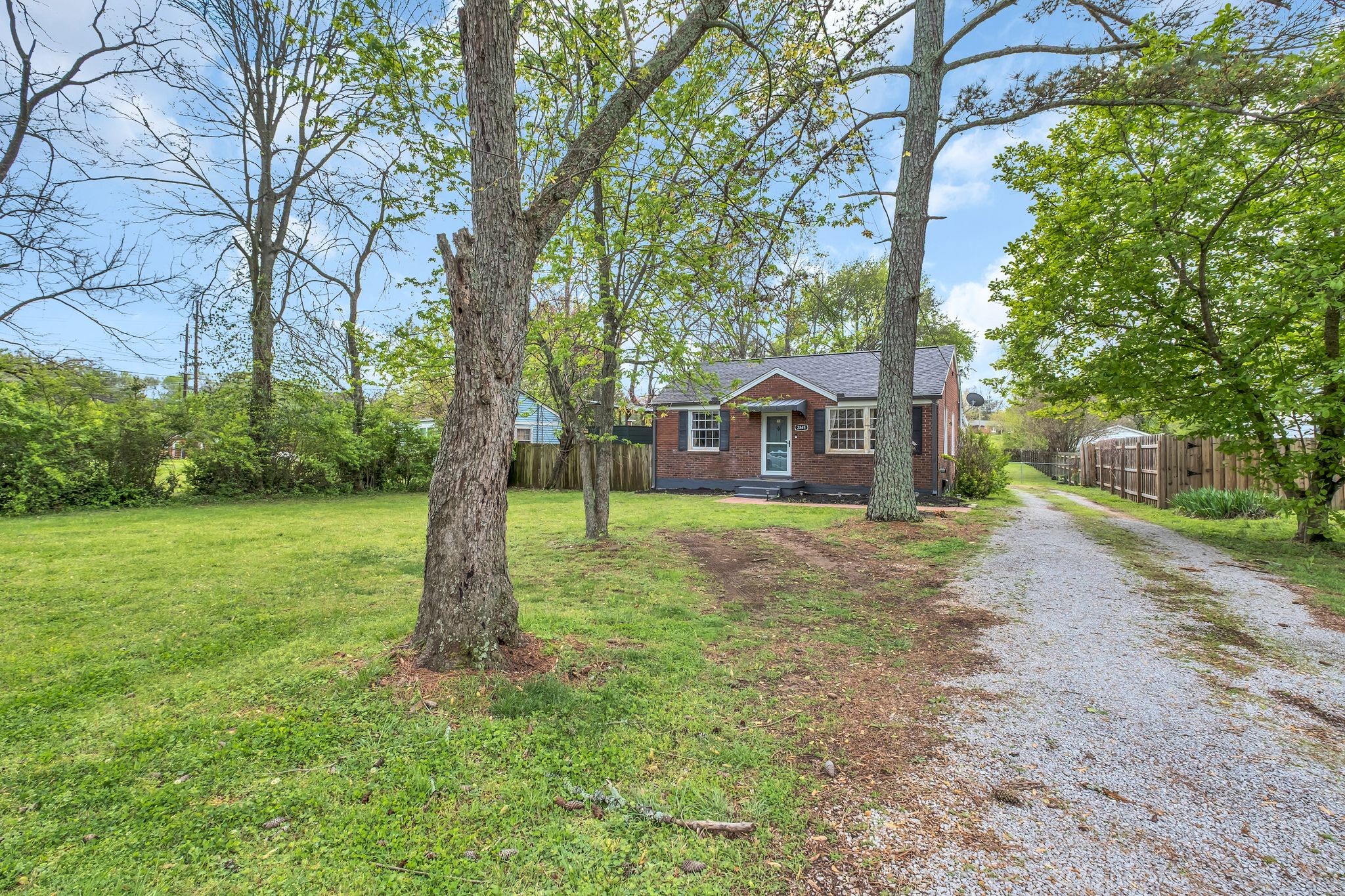 2845 Colonial Circle Nashville, TN 37214 - Photo 26 of 29