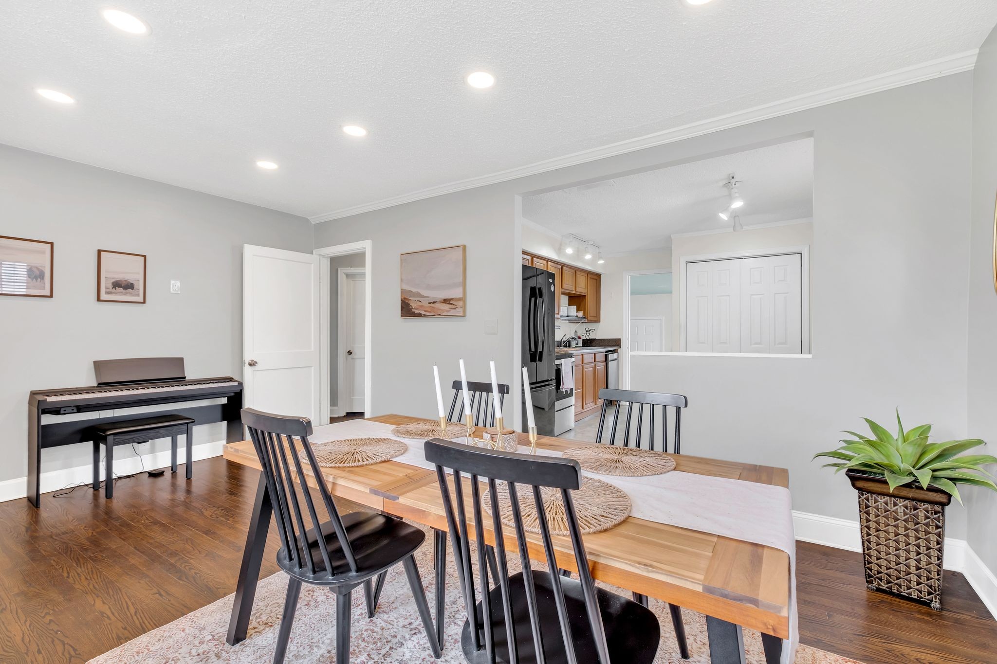 2845 Colonial Circle Nashville, TN 37214 - Photo 6 of 29