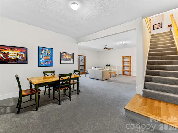 $1,275,000 | 130 Cross Vine Drive, Tuckasegee, NC 28783