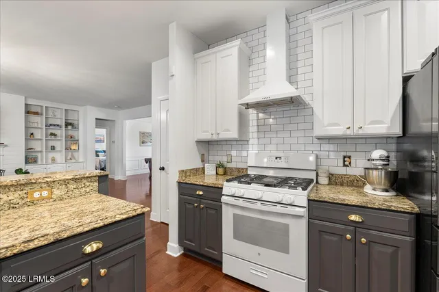 $689,000 | 228 Station Parkway, Bluffton, SC 29910