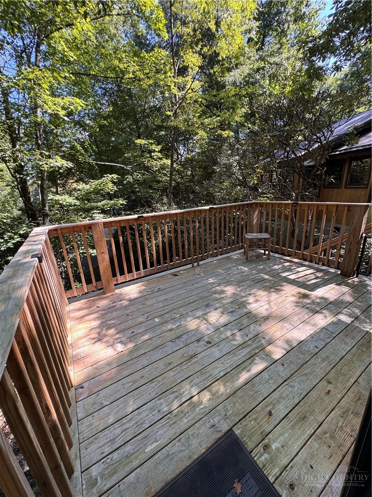 488 Hemlock Loop Newland, NC 28657 - Photo 22 of 30 Gallery Image 22