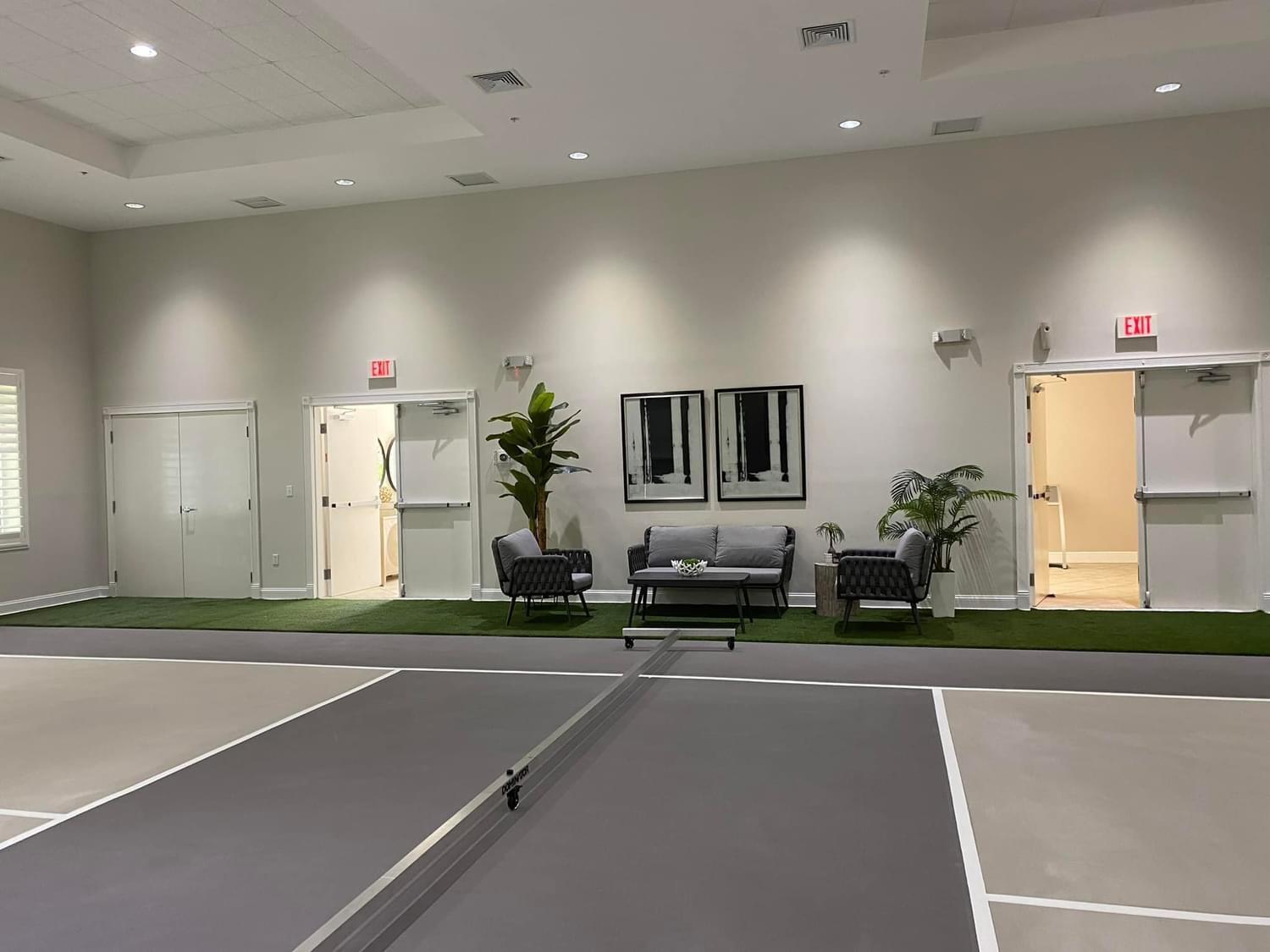 97501 Overseas Highway, Unit 521 Key Largo, FL 33037 - Photo 27 of 38 Beautiful recreation area