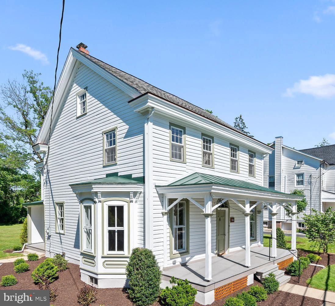 804 North Whitford Road Exton, PA 19341 - Photo 4 of 45