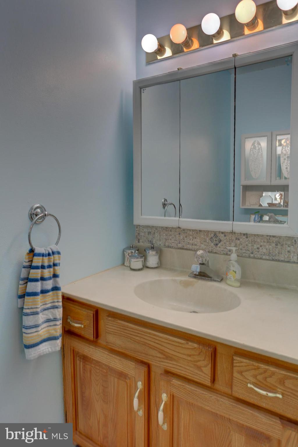 34 Pheasant Lane Lititz, PA 17543 - Photo 13 of 26