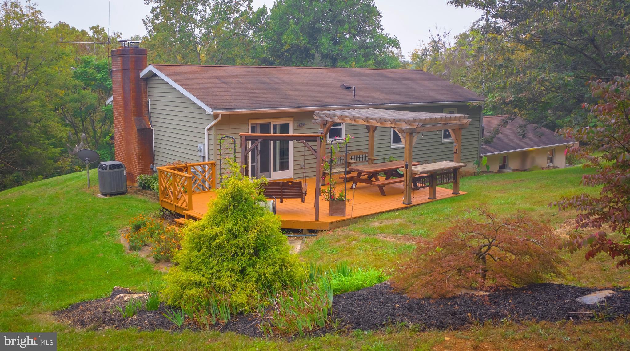 19106 Lappans Road Boonsboro, MD 21713 - Photo 41 of 53 Deck with pergola.