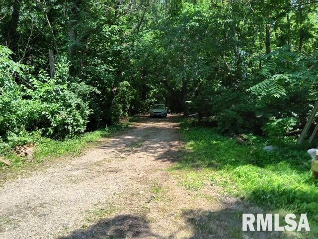 130 Zimmerman Road East Peoria, IL 61611 - Photo 3 of 12