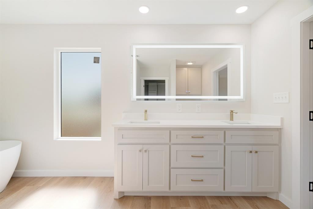 43 Private Road Brookston, TX 75421 - Photo 12 of 21 Gallery Image 12