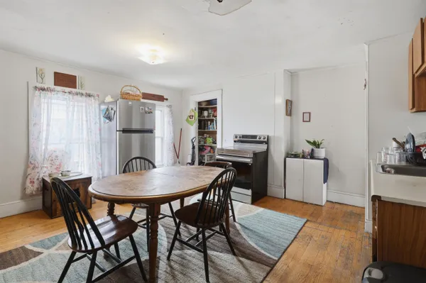 $1,300,000 | 413 Islington Street, Portsmouth, NH 03801