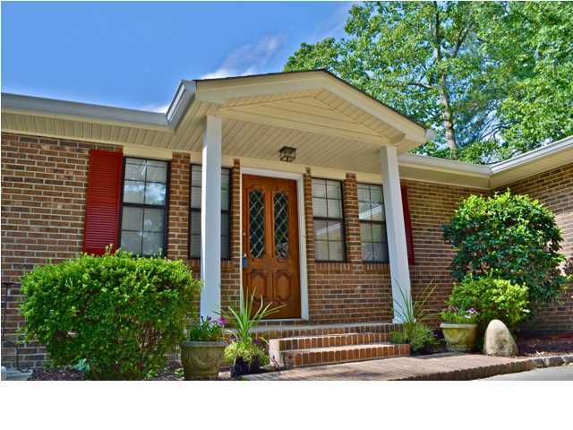 406 Valleybrook Road Hixson, TN 37343 - Photo 1 of 33 Primary Photo