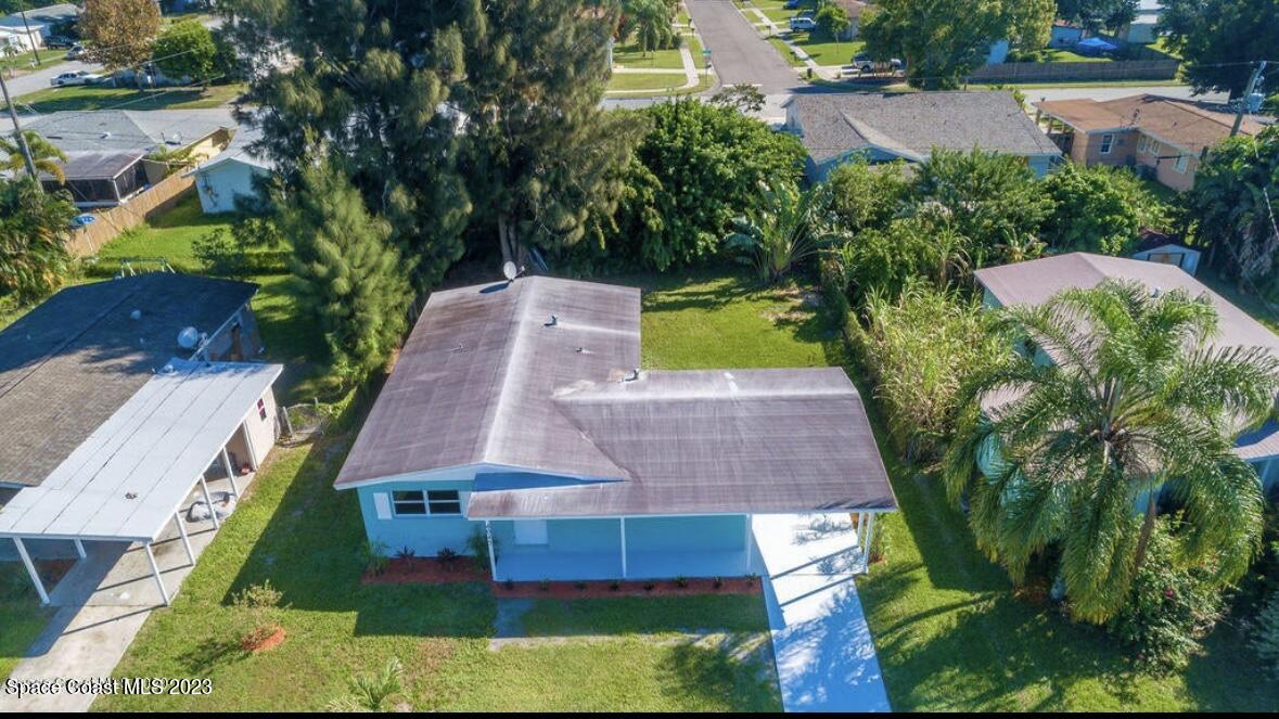 4045 Edwards Street Melbourne, FL 32901 - Photo 1 of 19 an aerial view of a house