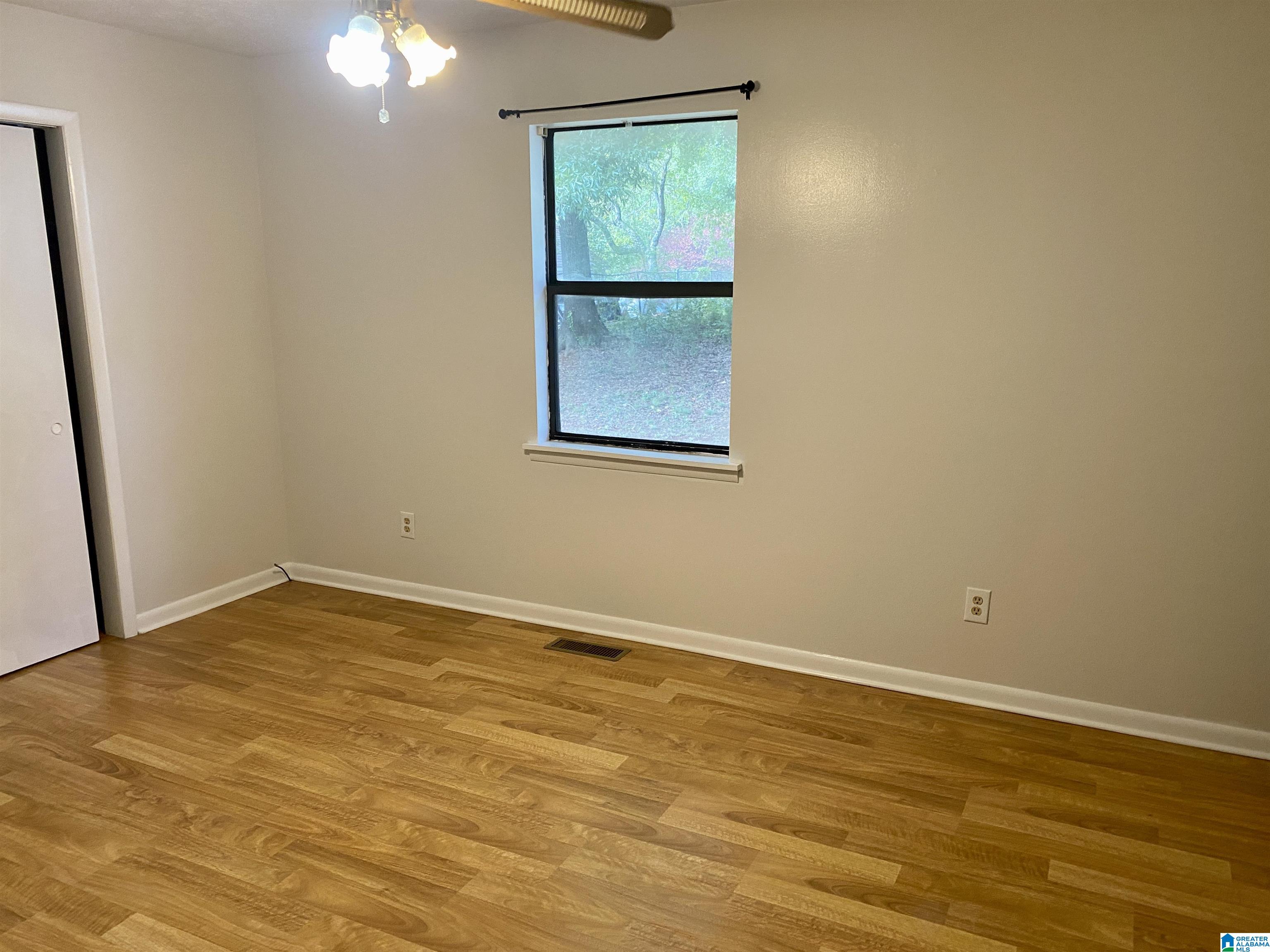520 Meharg Street Weaver, AL 36277 - Photo 13 of 19