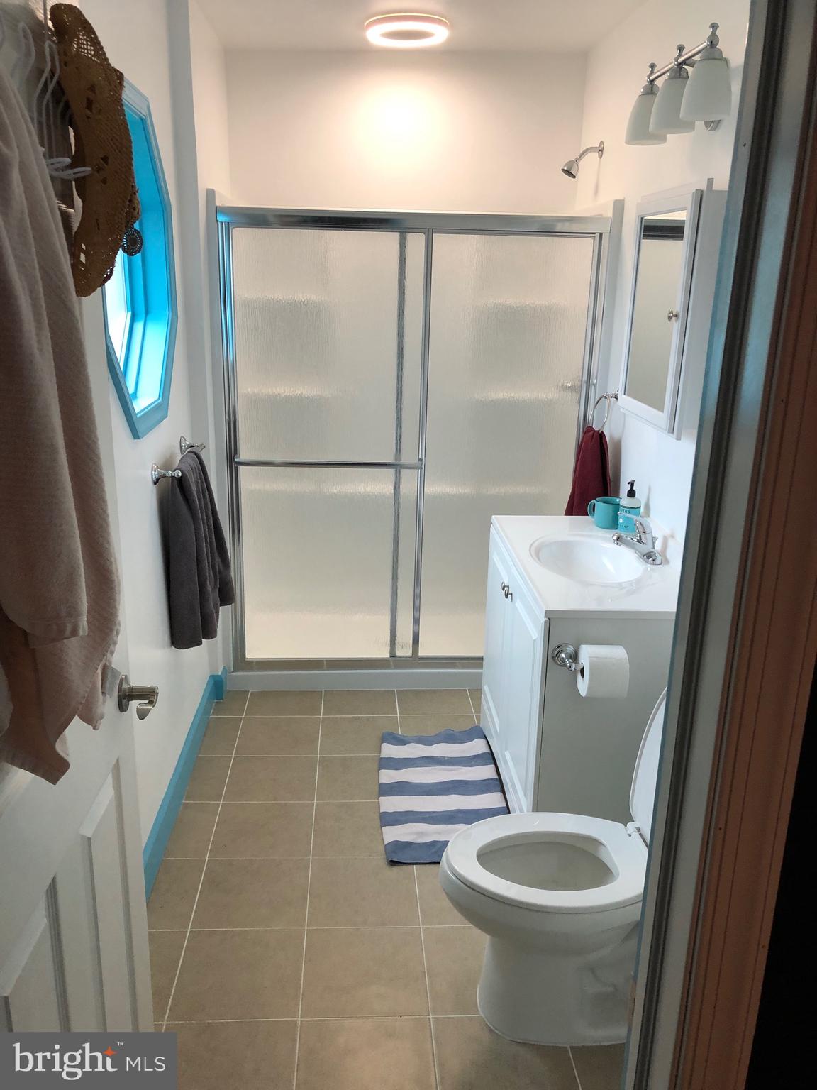 9368 Annapolis Road Philadelphia, PA 19114 - Photo 62 of 65 Master bath