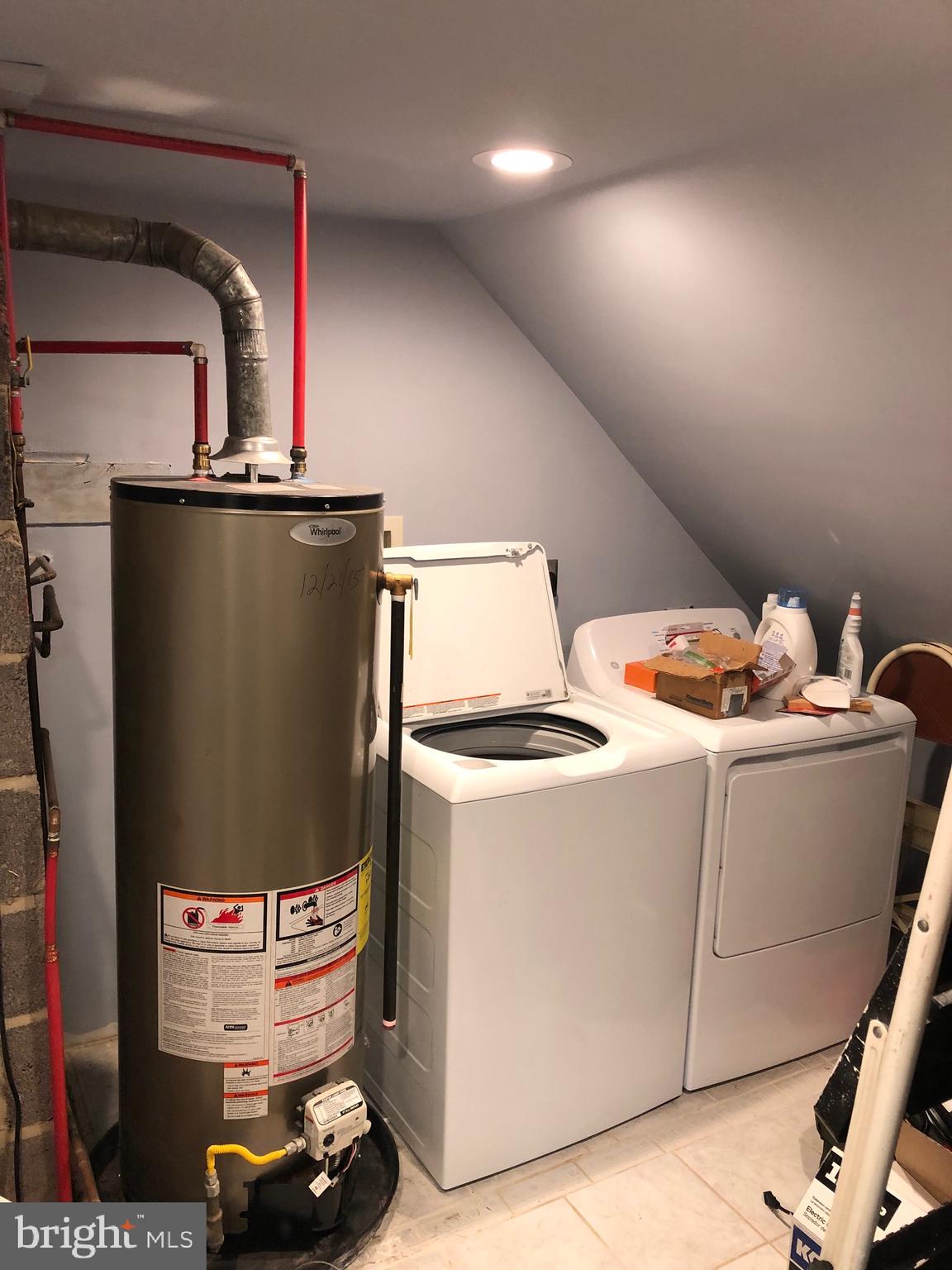 9368 Annapolis Road Philadelphia, PA 19114 - Photo 65 of 65 Laundry room
