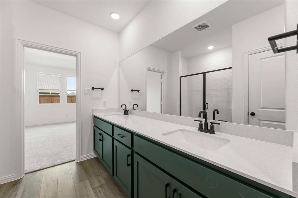 14118 Gallatin Street Pilot Point, TX 76258 - Photo 13 of 26