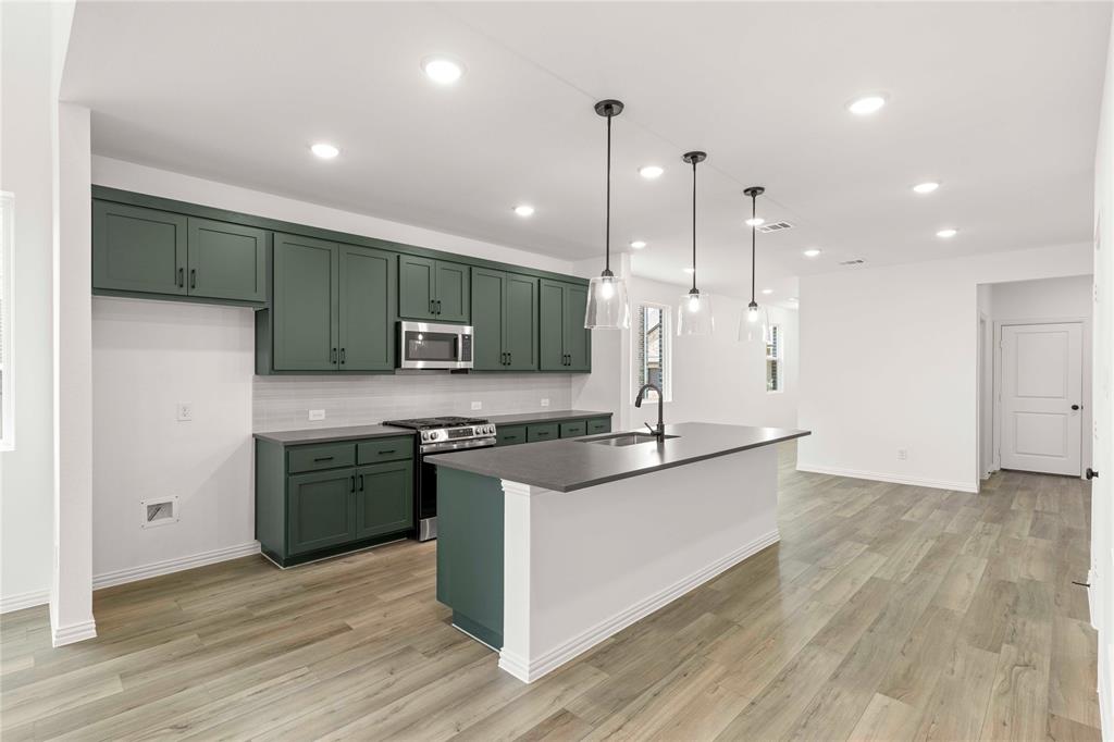 14118 Gallatin Street Pilot Point, TX 76258 - Photo 8 of 26 7_08. 14118 Gallatin - Kitchen
