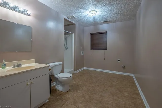 $280,000 | 4647 Ogburn Avenue, Winston-Salem, NC 27105