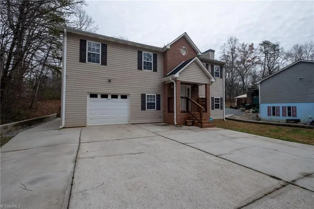 $280,000 | 4647 Ogburn Avenue, Winston-Salem, NC 27105