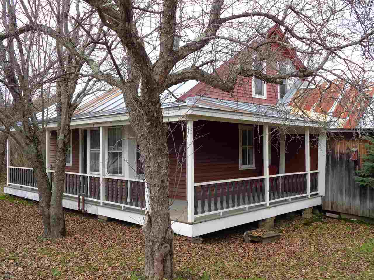 22 Chelsea Road Corinth, VT 05039 - Photo 2 of 14