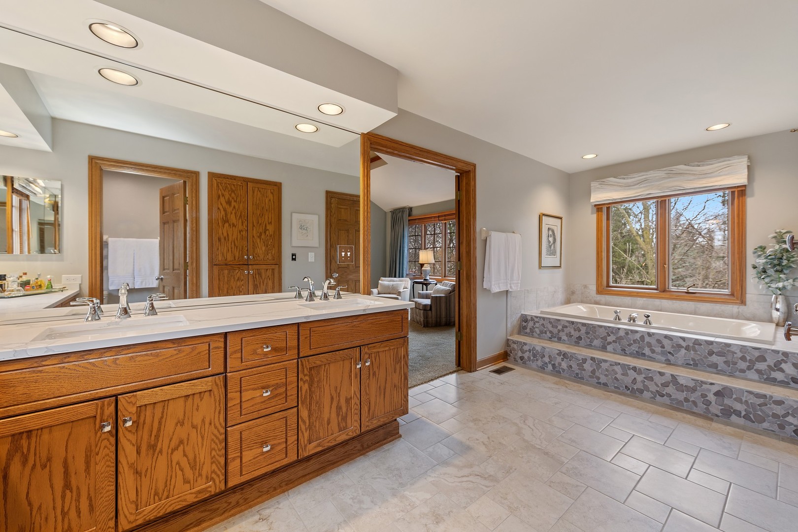 14 Tartan Ridge Road Burr Ridge, IL 60527 - Photo 12 of 27