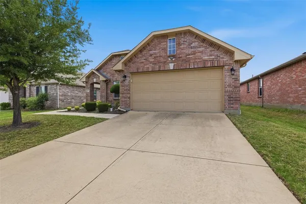 $360,000 | 1417 Lone Pine Drive, Little Elm, TX 75068
