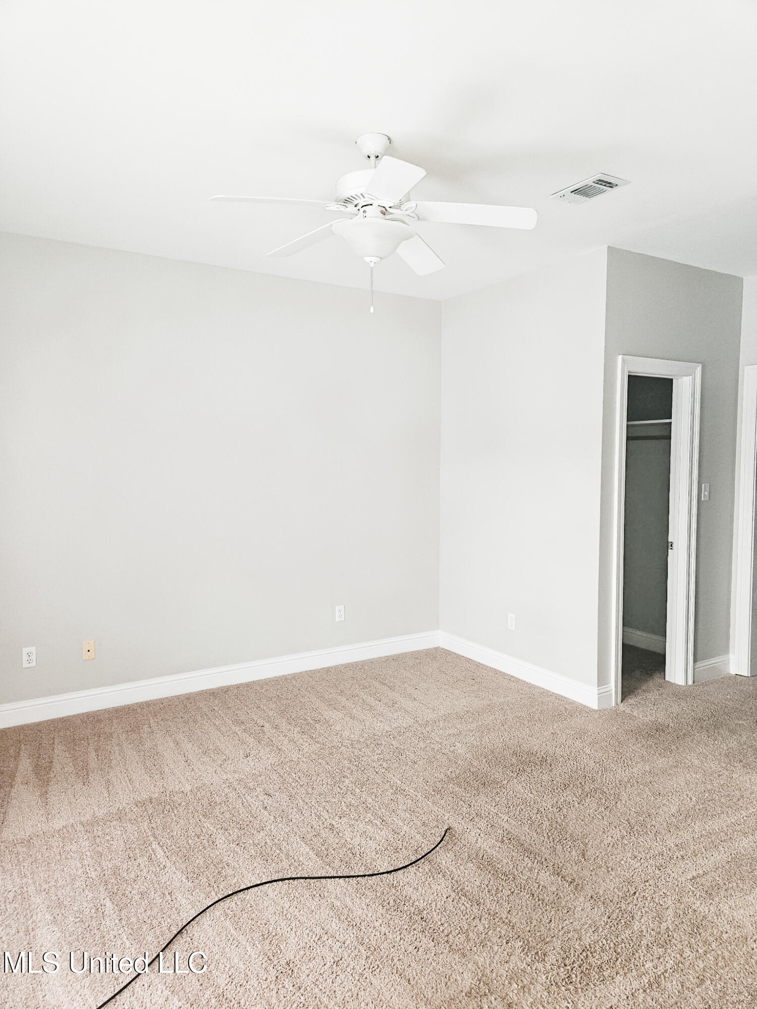 183 Mc Donnell Avenue, Unit 304 Biloxi, MS 39531 - Photo 7 of 35 Unit301i