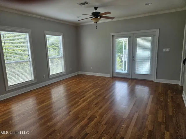 $2,500 | 183 Mc Donnell Avenue, Unit 304, Biloxi, MS 39531