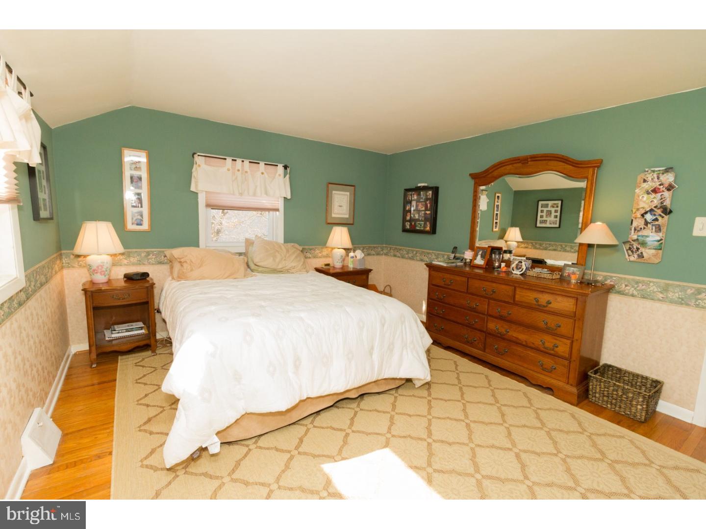 320 Upper Valley Road North Wales, PA 19454 - Photo 15 of 25 Bedroom - Main