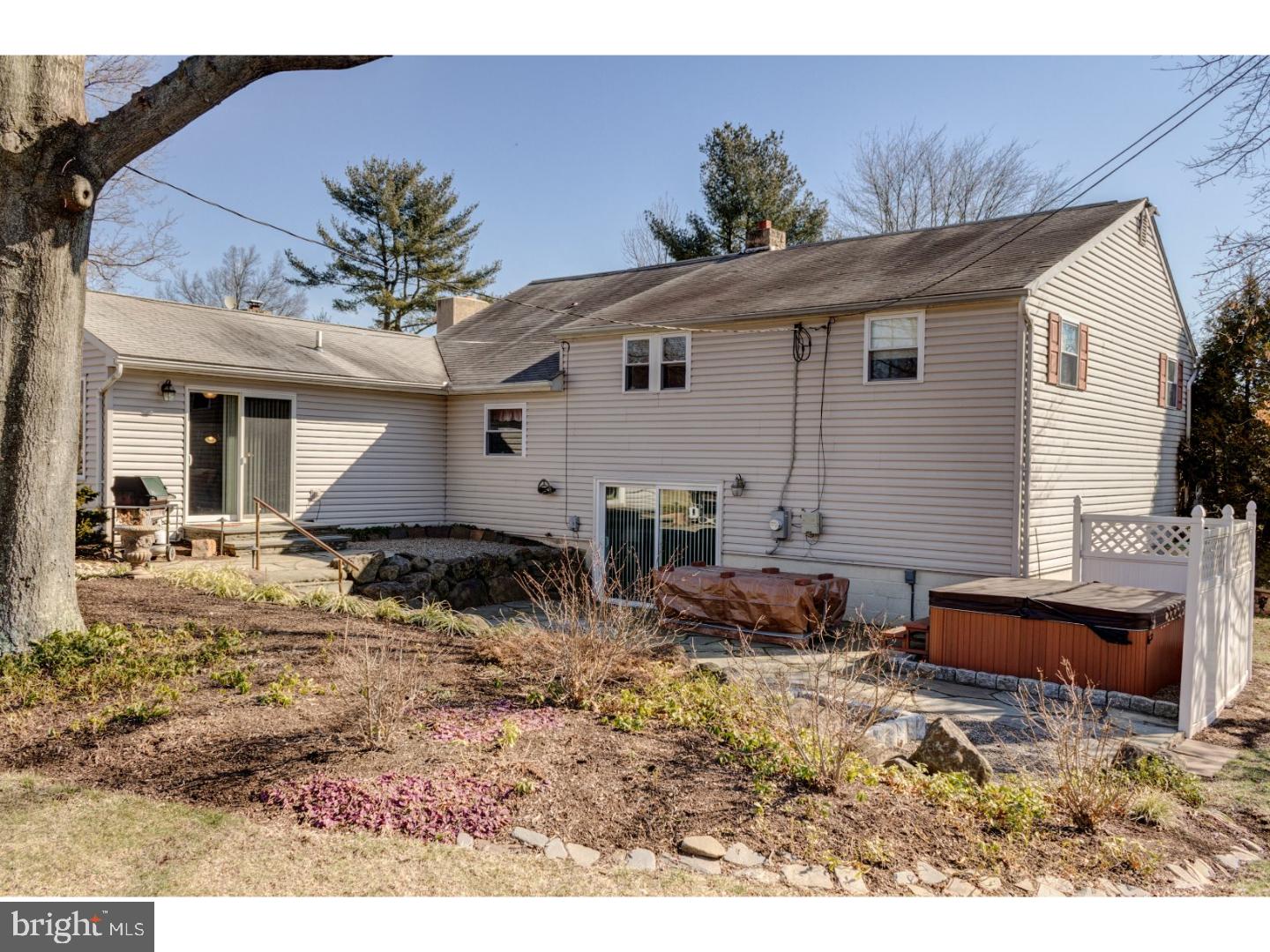 320 Upper Valley Road North Wales, PA 19454 - Photo 24 of 25 Exterior Back