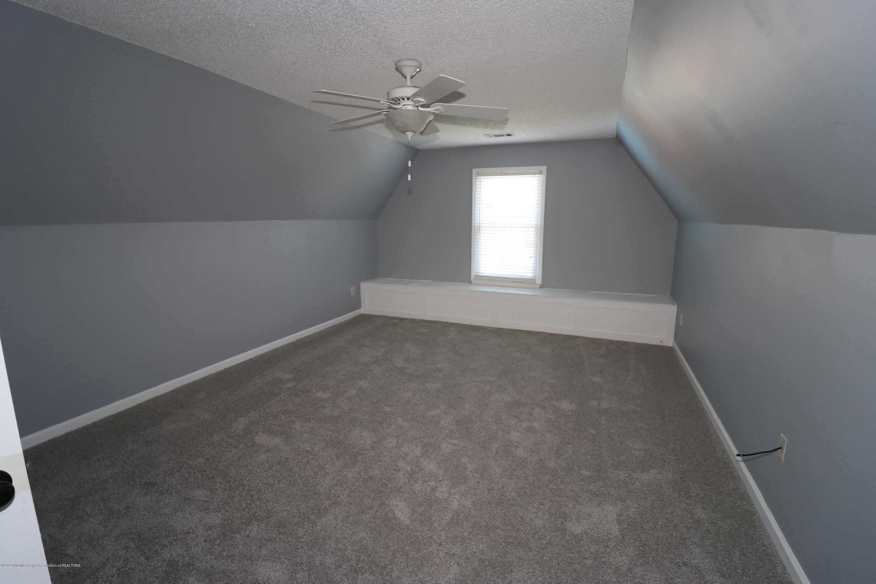 1930 Pecan Ridge North Southaven, MS 38671 - Photo 17 of 18 IMG_9266