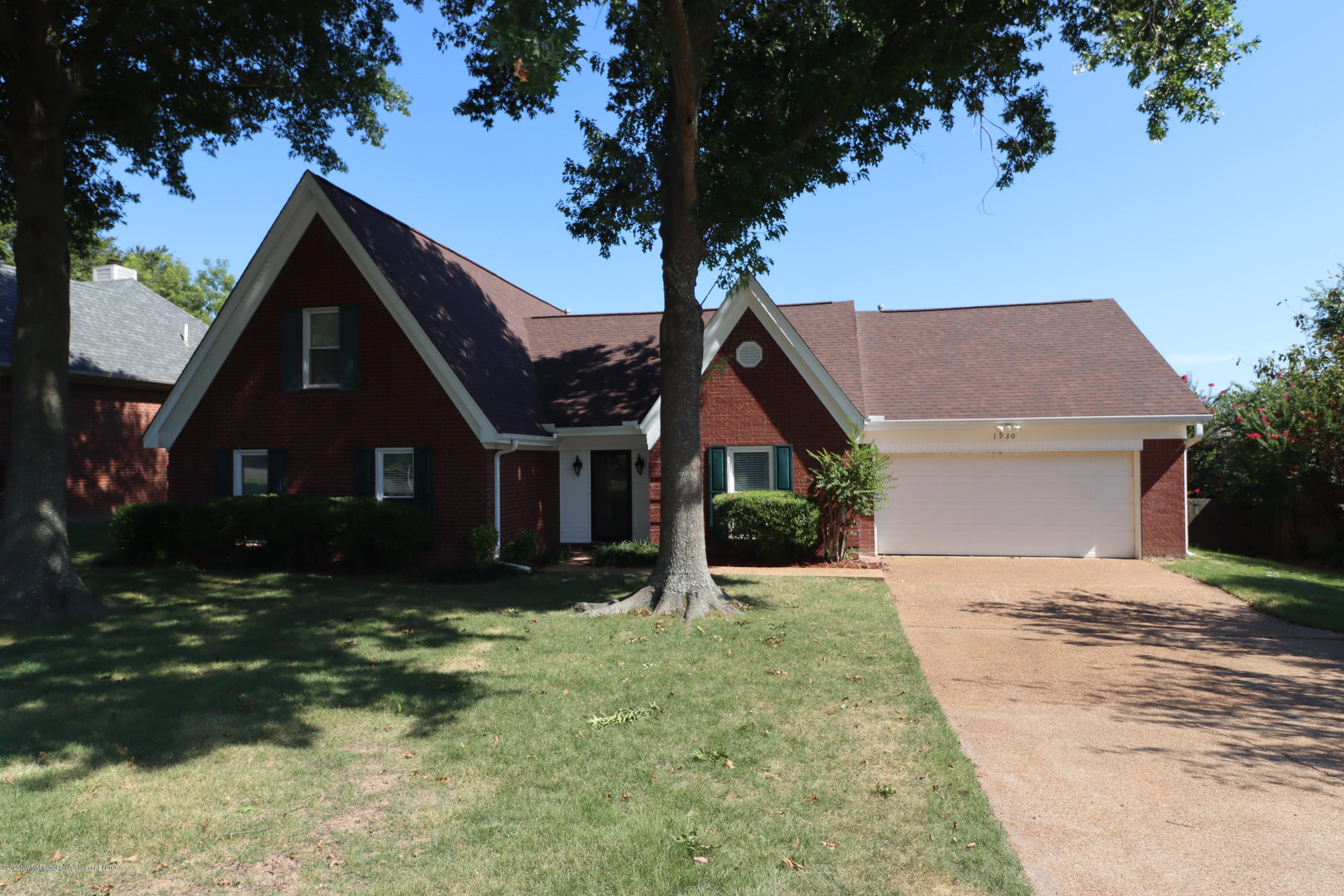 1930 Pecan Ridge North Southaven, MS 38671 - Photo 2 of 18 IMG_9251