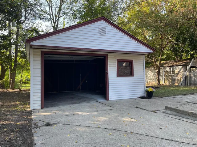 $135,000 | 9221 Grandville Avenue, Detroit, MI 48228