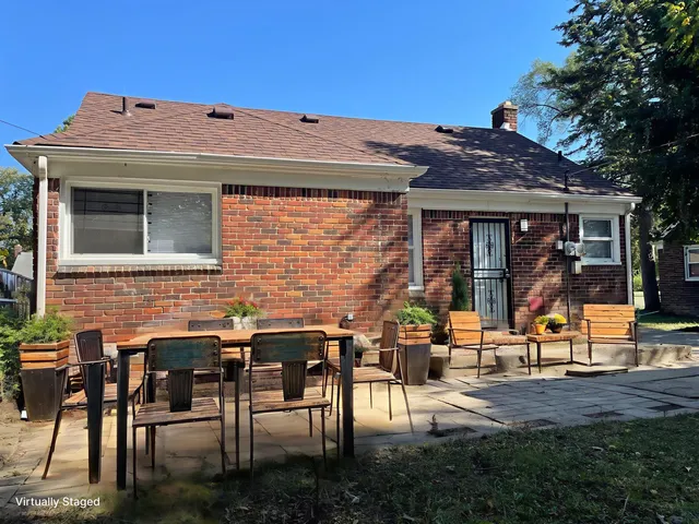 $135,000 | 9221 Grandville Avenue, Detroit, MI 48228