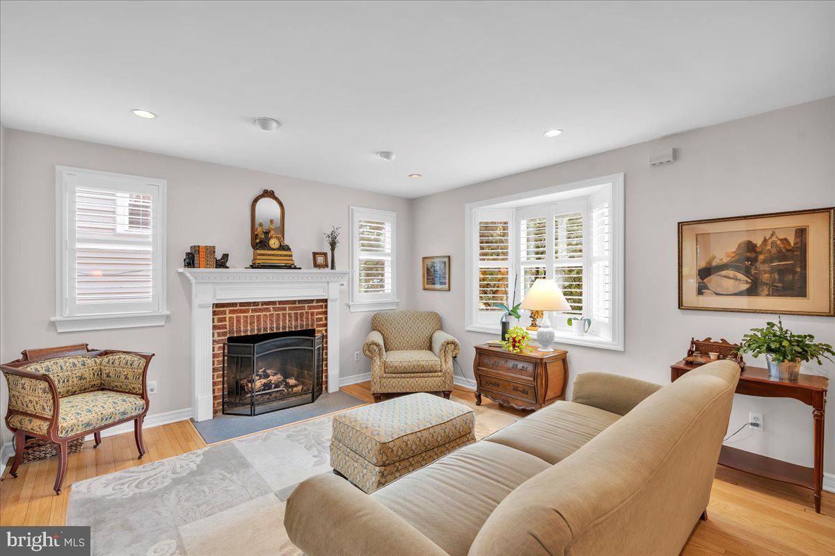 1516 Prospect Ridge Boulevard Haddon Heights, NJ 08035 - Photo 8 of 35