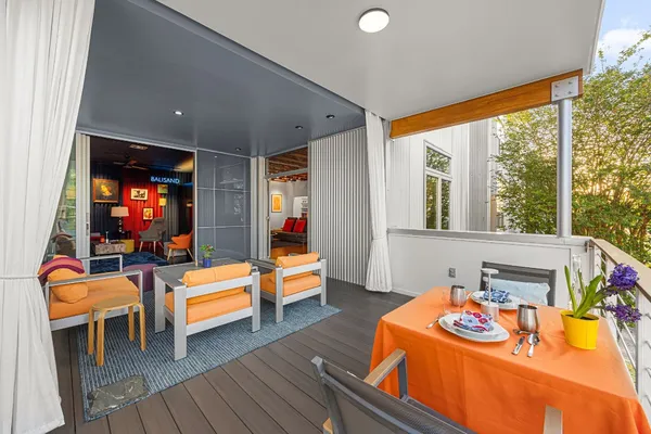 $735,000 | 5811 Rose Street, Houston, TX 77007