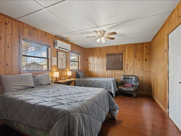 $695,000 | 603 Riverside Drive, Steinhatchee, FL 32359