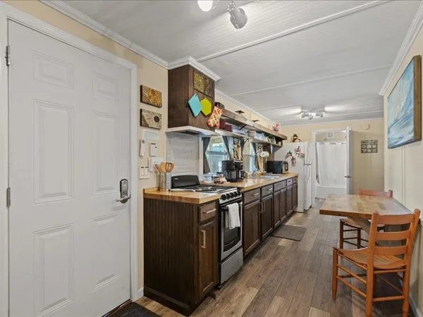 $695,000 | 603 Riverside Drive, Steinhatchee, FL 32359